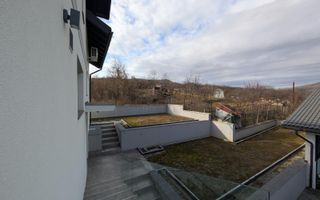 Casa de Lux 378 mp con.-teren 1250 mp-foisor-Valea Rusului - Poză 8