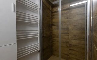 Apartament la curte |  ultracentral | zona Platinia - Poză 6