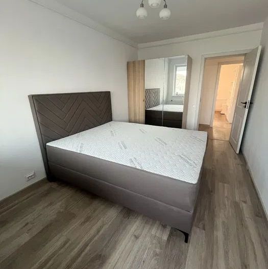 Apartament lux 3 camere Drumul Taberei - Poză 2