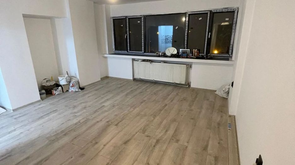 Garsonieră 30 mp, bloc istoric, vedere parc – Brezoianu Cişmigiu - Poză 4