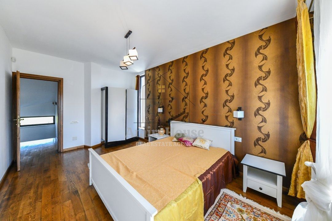 Casa individuala, 5 camere, garaj, teren 648 mp, panorama, cartierul Europa - Poză 24