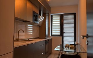 Inchiriez apartamemt 1 camera decomandat cu balcon si debara 50 m - Poză 4