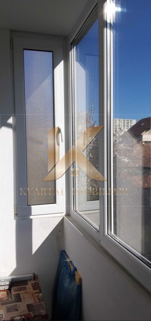 Apartament 2 camere , semidecomandat 59mp , Zona Vlaicu! - Poză 5