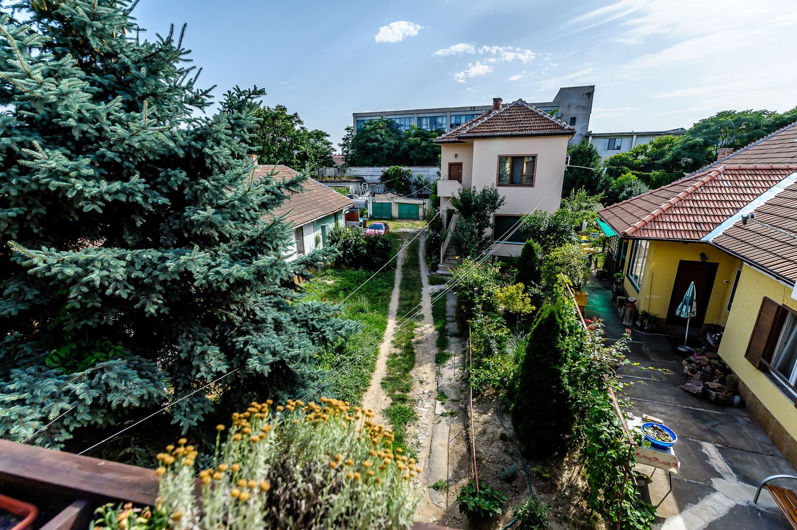 Apartament cu 3 camere ultracentral cu garaj - Poză 9