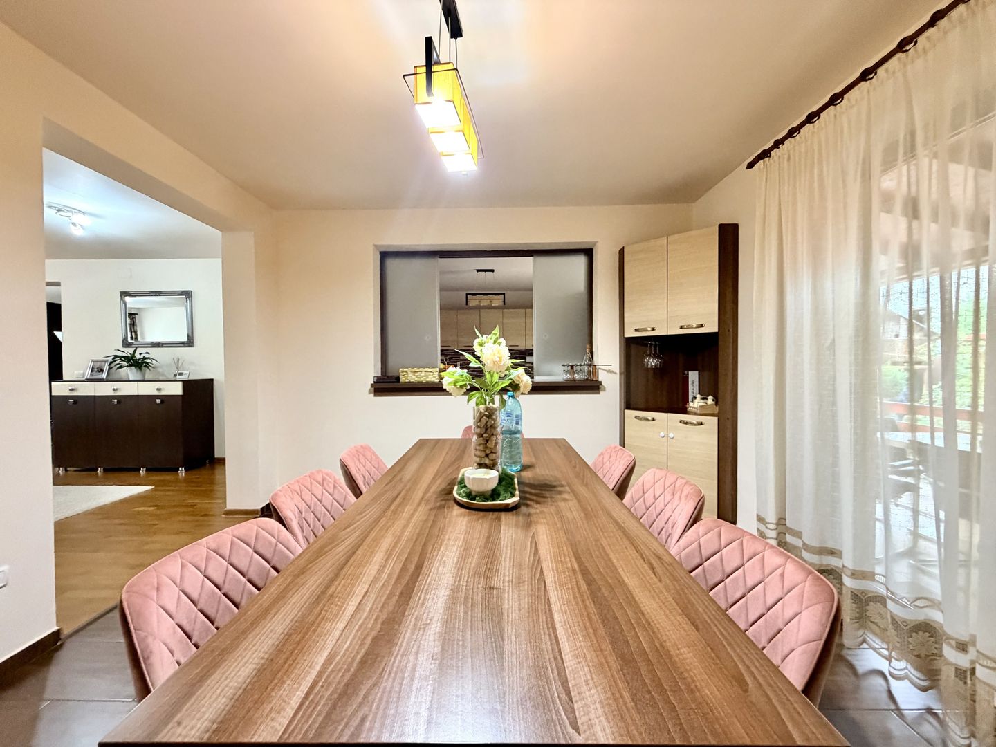 Cămin spațios, luminos și perfect echilibrat,  la 10 minute de centru - Poză 8