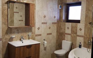 Refugiu la munte - casă cu 3070 mp teren și vedere spre Vârful Rânca - Poză 27