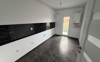 Disponibil imediat. Decomandat. Spatios - Poză 1
