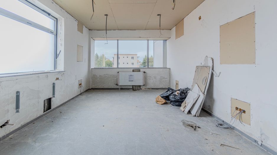 Cladire de 902 mp utili de vânzare, zona Grivitei - DN 13, COMISION 0 - Poză 68