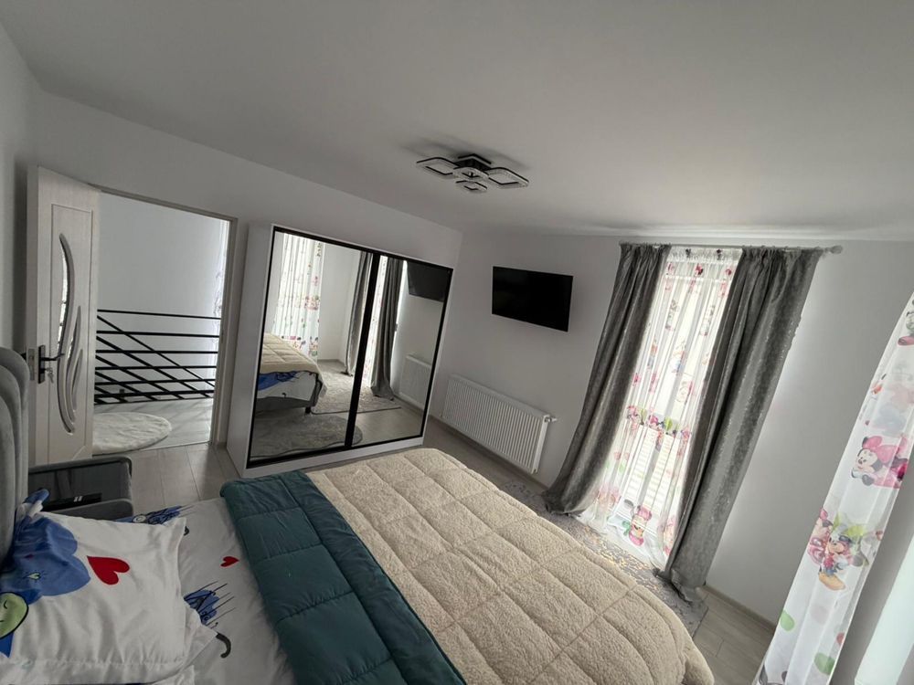 Casă modernă de vânzare în Vânători – 110 mp utili, teren 259 mp, complet mobila - Poză 5