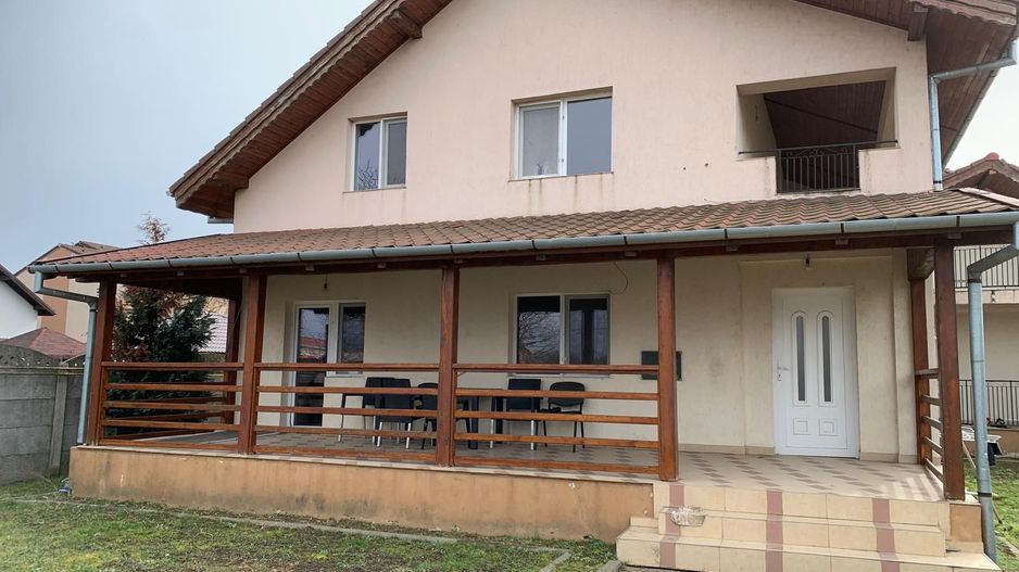 Duplex premium în vatra veche a localității Moșnița Veche - Poză 26