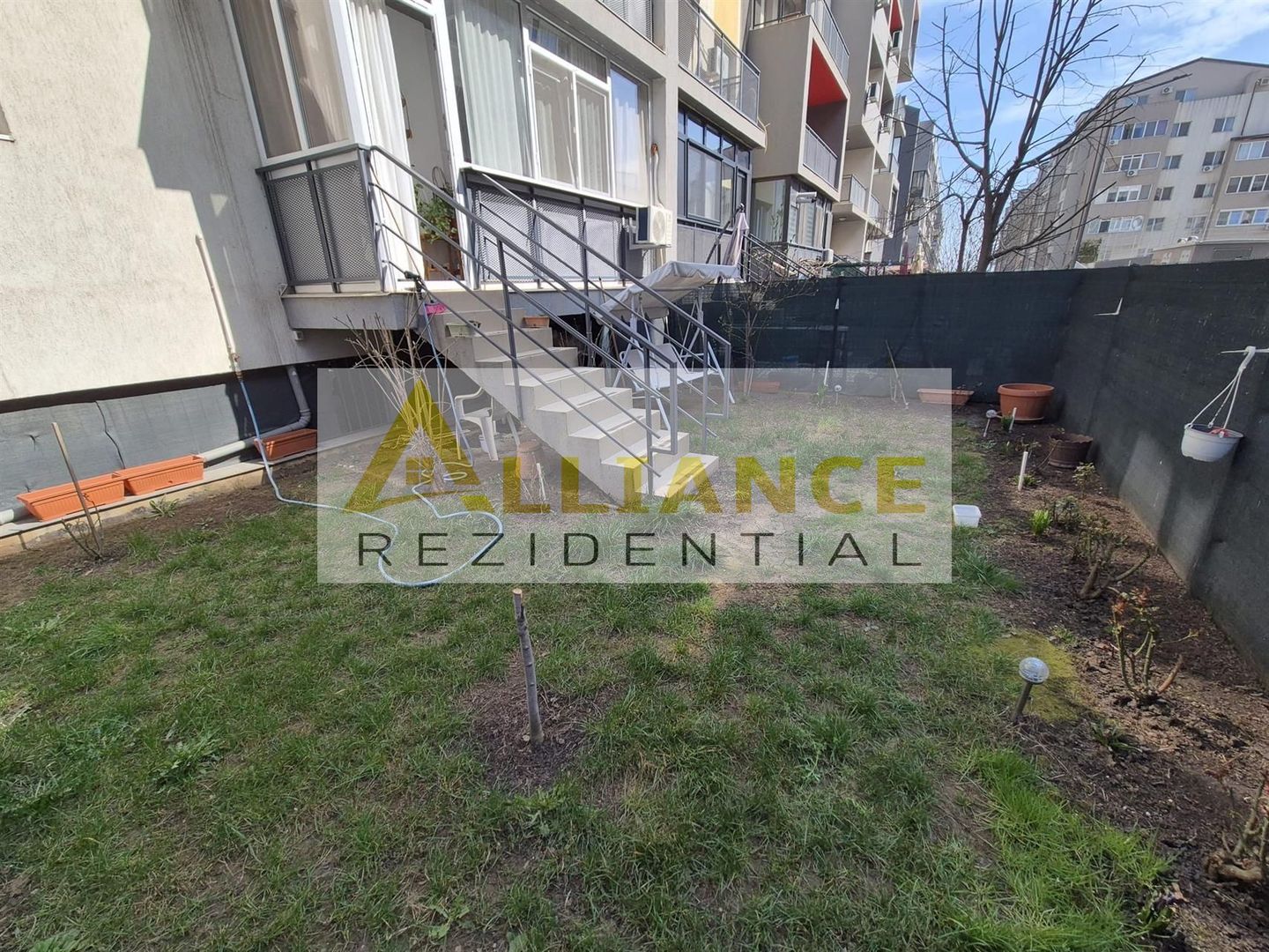Apartament 2 camere | 55 mp utili | Curte 44 mp | 6 min Metrou Berceni - Poză 1