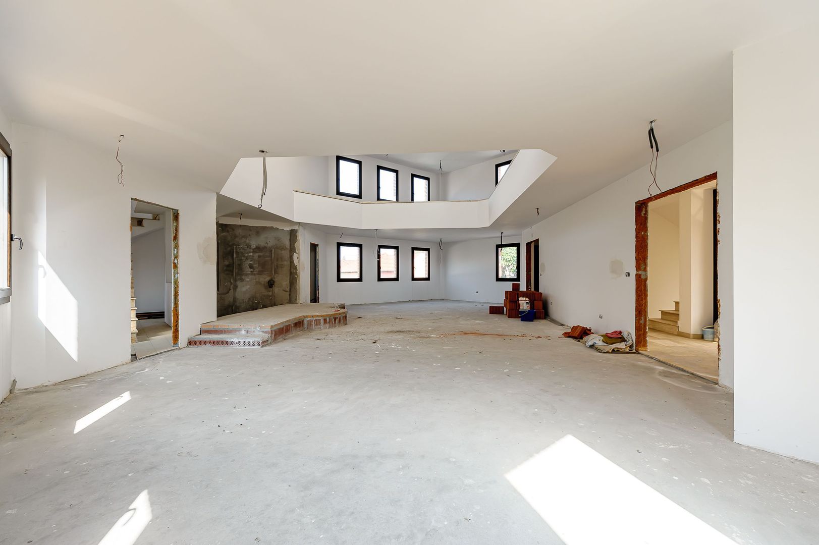 Clădire comercială în zona Grădiște. - Poză 21