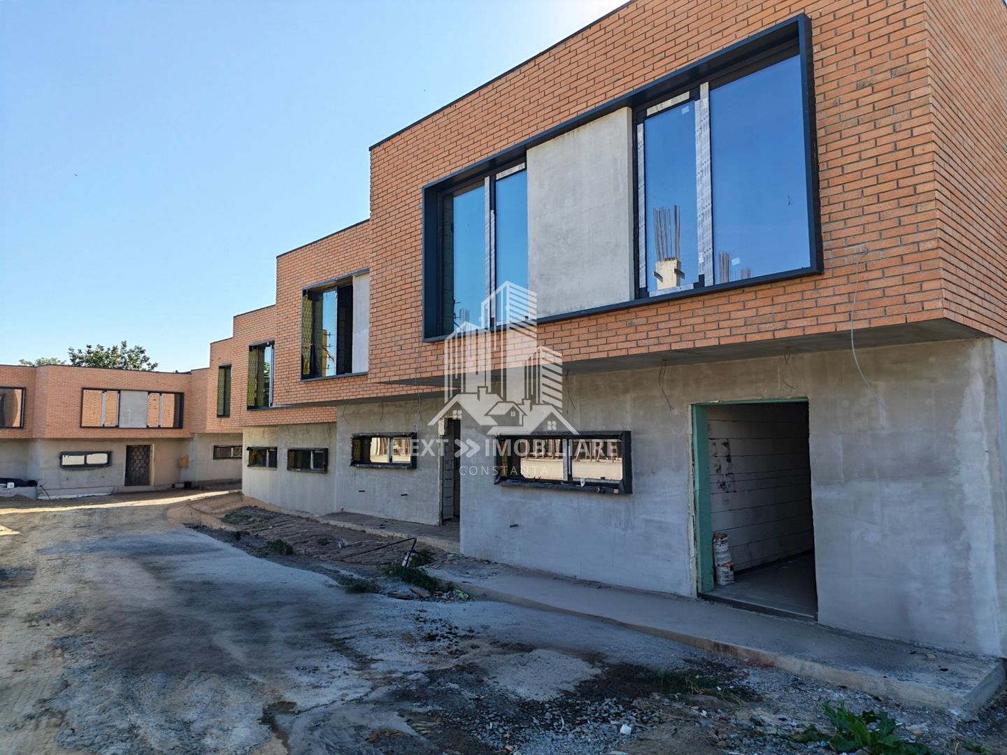 Casa 4 camere complex rezidential, 2 locuri de parcare , Palazu Mare - Poză 4