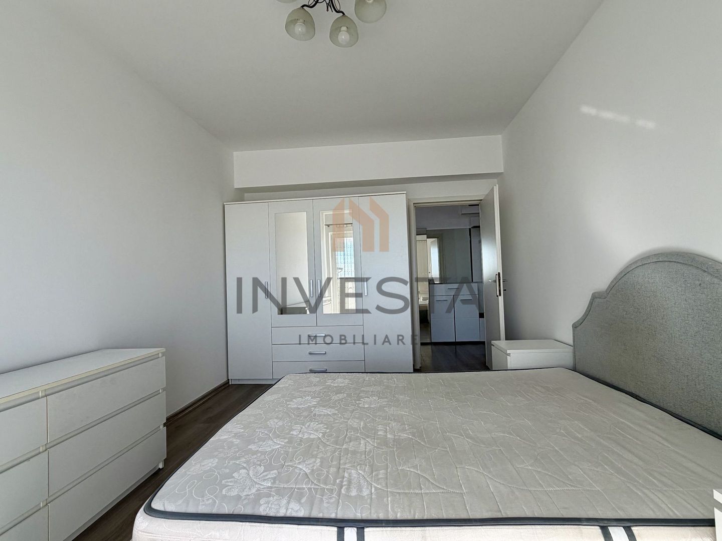 Penthouse modern 105mp cu terasa de 94 mp, Intre Lacuri - Poză 6