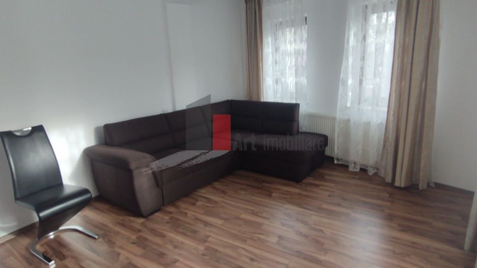VIla Occidentului - birou sau locuinta - Poză 2
