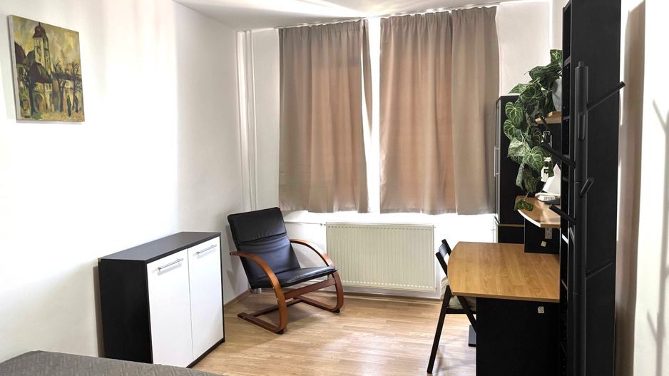 🏡 Închiriez Apartament cu 2 camere , loc de parcare, 250 m metrou Titan - Poză 5