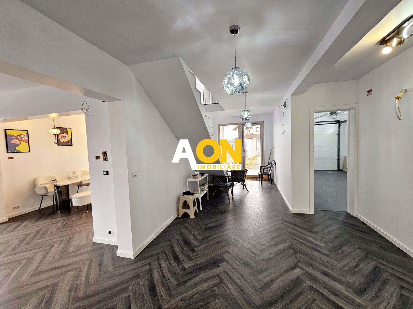 Casa noua, 6 camere, finisata la cheie, 1000 mp teren, zona Schit - Poză 8