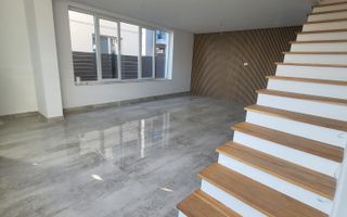 Vila 4 camere zona Pipera - Poză 1