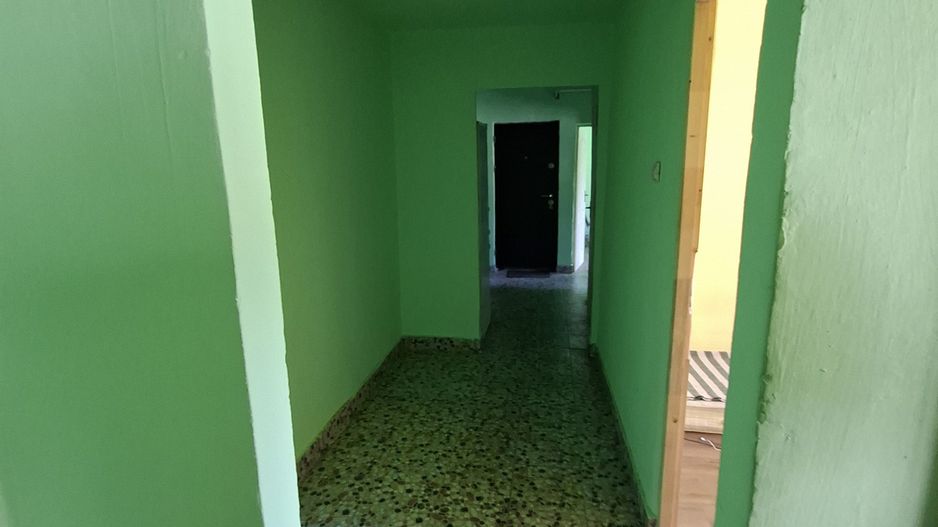 Apartament 3 camere -  decomandat - Zona Lipovei - Poză 7