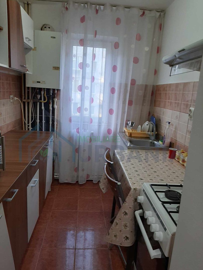 Apartament de Închiriat Zona Alexandru cel Bun - Poză 4