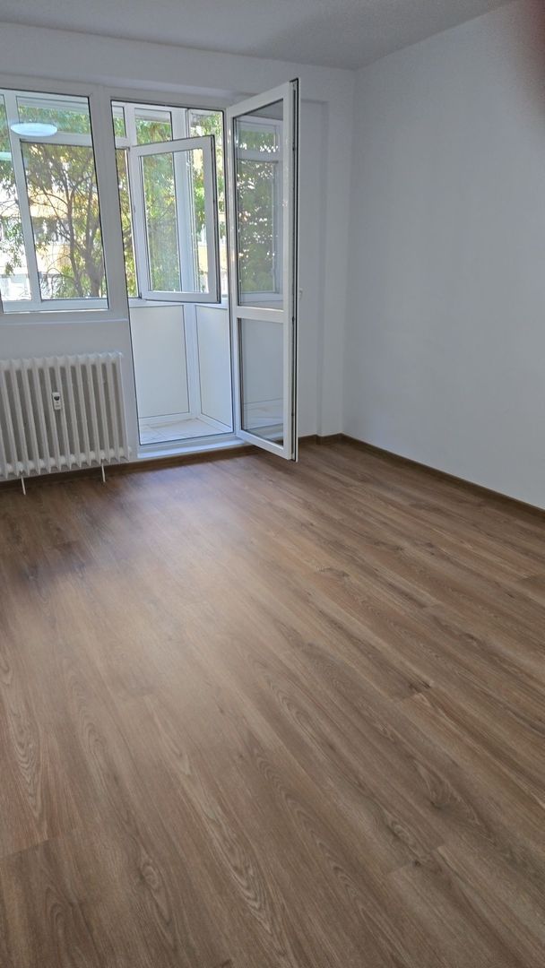 Vând apartament 2 camere zona  d.na Ghica - Poză 4