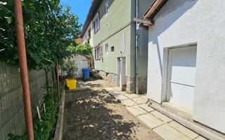 Casa Sibiu central 5 camere, 4 bai - Poză 2
