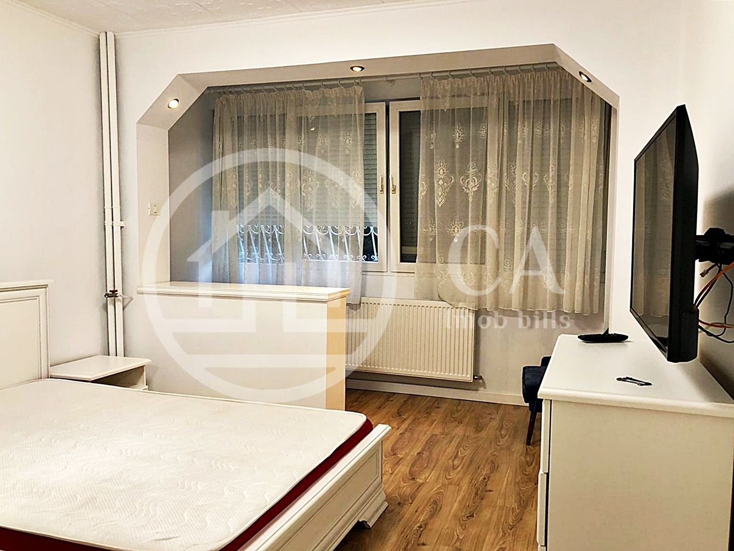 Apartament de inchiriat cu 2 camere in zona Dacia, Oradea - Poză 1