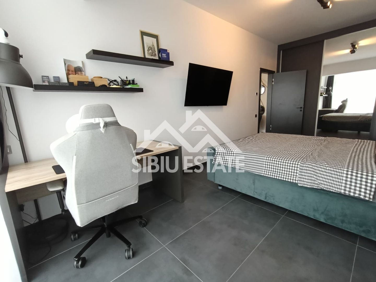 Penthouse exclusivist, terasă ,parcare subterană, Doamna Stanca - Poză 8