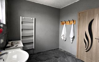 Casă de vânzare - Săsar - 4 dormitoare - teren 459 - garaj - Poză 4