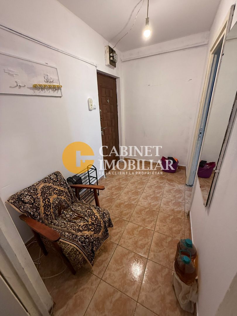 Apartament 2 Camere - Semidecomandat - Zona Podu Ros - Poză 7