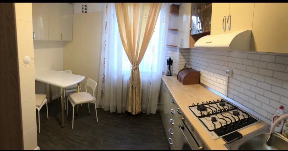 Apartament cozy, 3 camere, Raul Doamnei - Poză 6