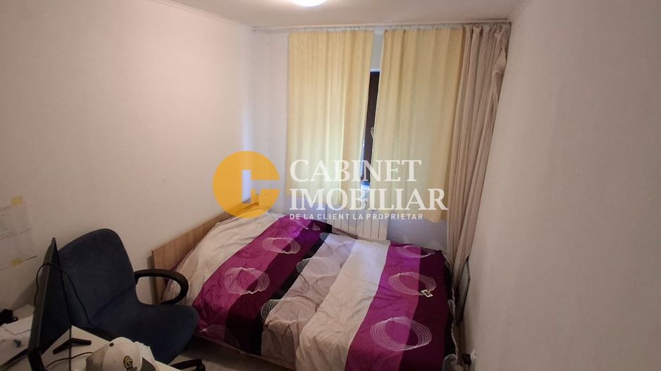 Apartament 3 camere, decomandat, zona centrala - Iasi - Poză 3