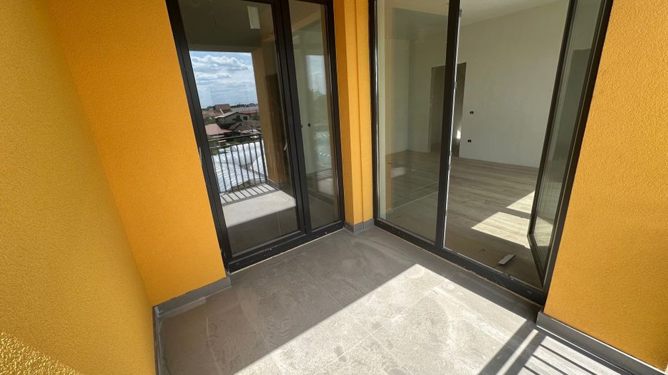Apartment bloc nou cu lift si loc de parcare inclus - Poză 12