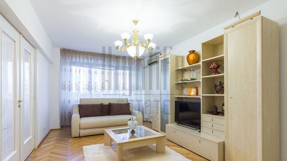 4 Camere de inchiriat, zona Libertății-vedere CASA POPORULUI - Poză 1