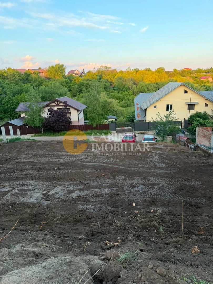 TEREN INTRAVILAN 500 MP REDIU - Pozitie excelentă - 49.000 Euro - Poză 7