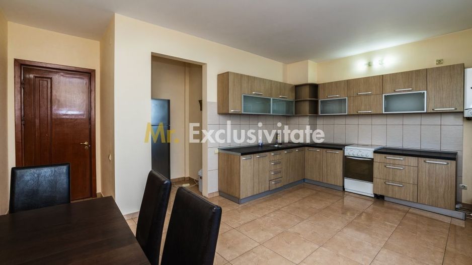 Apartament în vilă - Acces independent - Investiție & business - Nicolae Dobrin - Poză 5