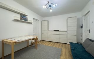 Apartament 3 camere | De inchiriat | 52 mp | Renovat Complet | Cetate - Poză 1