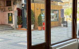 Spațiu comercial de închiriat pe esplanada Pascani - Poză 3