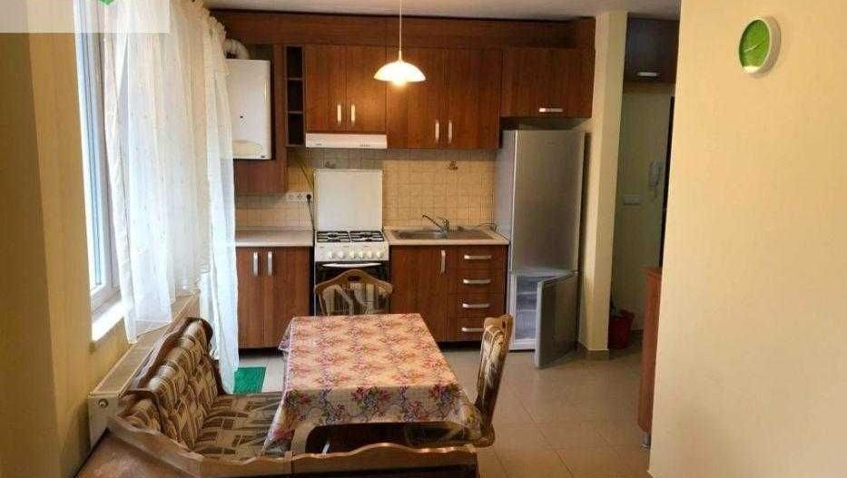 BRASADAS vinde ap 2 cam + living etaj 2 in zona Pta Romana. - Poză 2