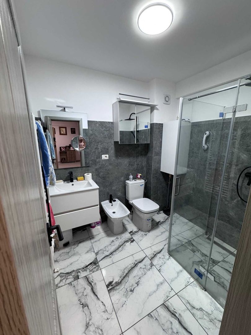 Apartament 1 camera Dec 38 mp Bucium 66500 euro. - Poză 6