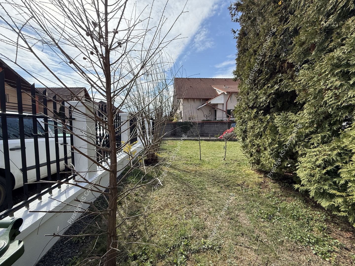 Vila individuala renovata complet | 6 camere | 500 mp teren | Str Jean Monnet - Poză 35