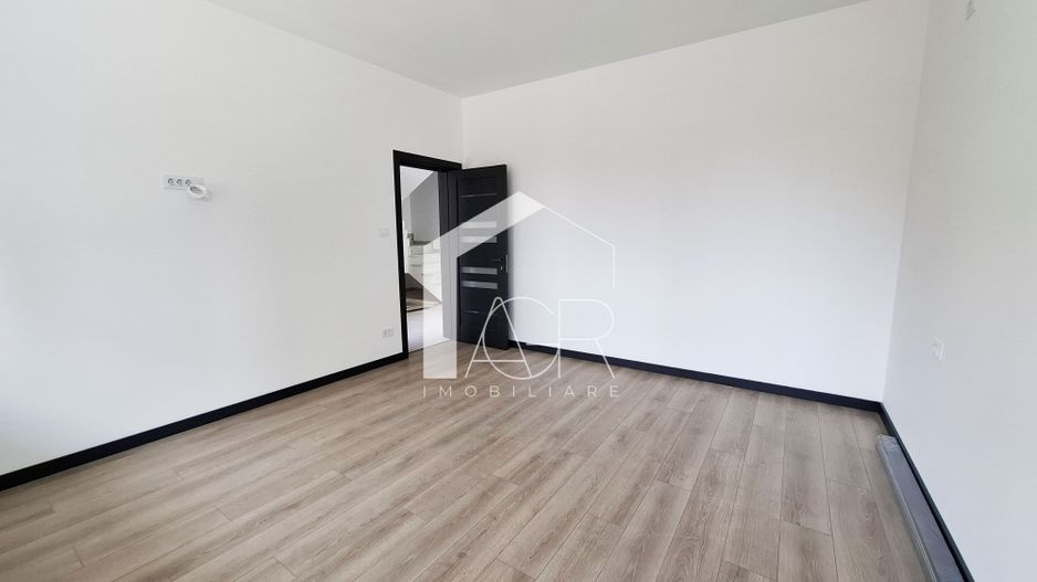 Duplex cu 5 camere, zona Albert - Poză 11