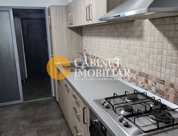 2 Camere Decomandat - Etaj Intermediar - Rond Podu Ros - Poză 3