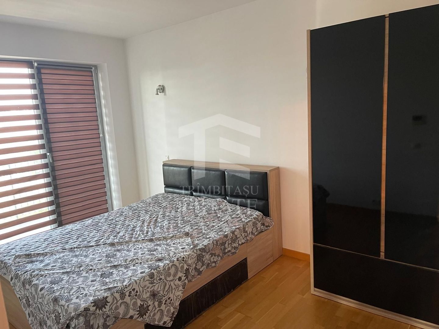 Asmita Gardens 3 Camere 100 mp Metrou 8 m Etaj 2 - Poză 5