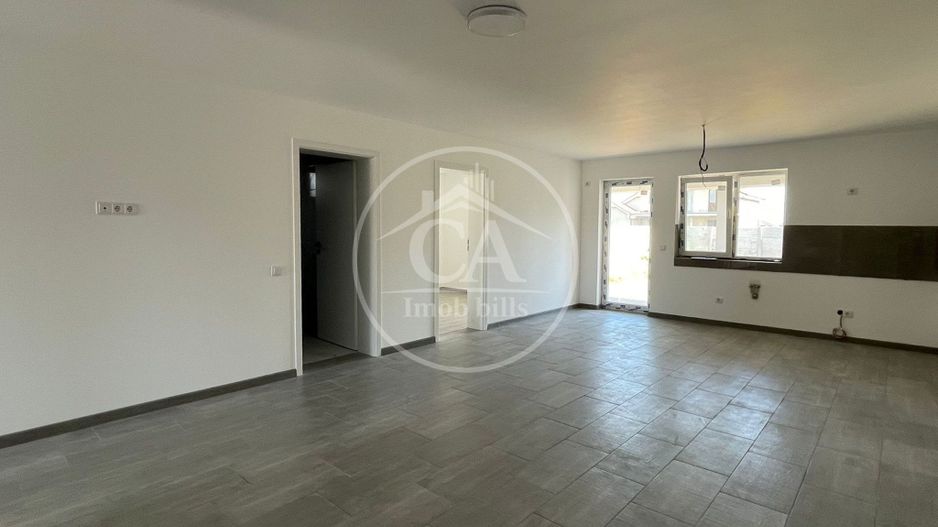 Casă de vânzare tip duplex cu 4 camere în Nojorid, Oradea. - Poză 1