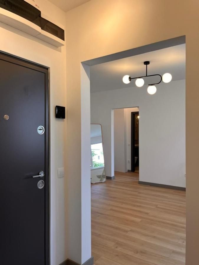 Apartament cu doua camere semidecomandat, piata Domenii - Poză 5