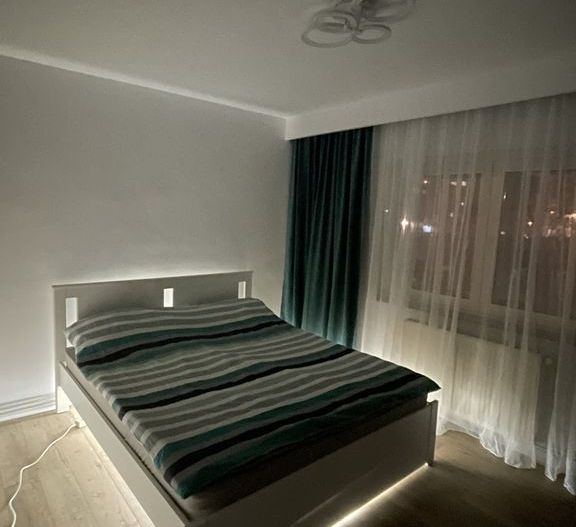 Apartament 3 camere de vânzare – Hipodrom IV, Sibiu - Poză 2