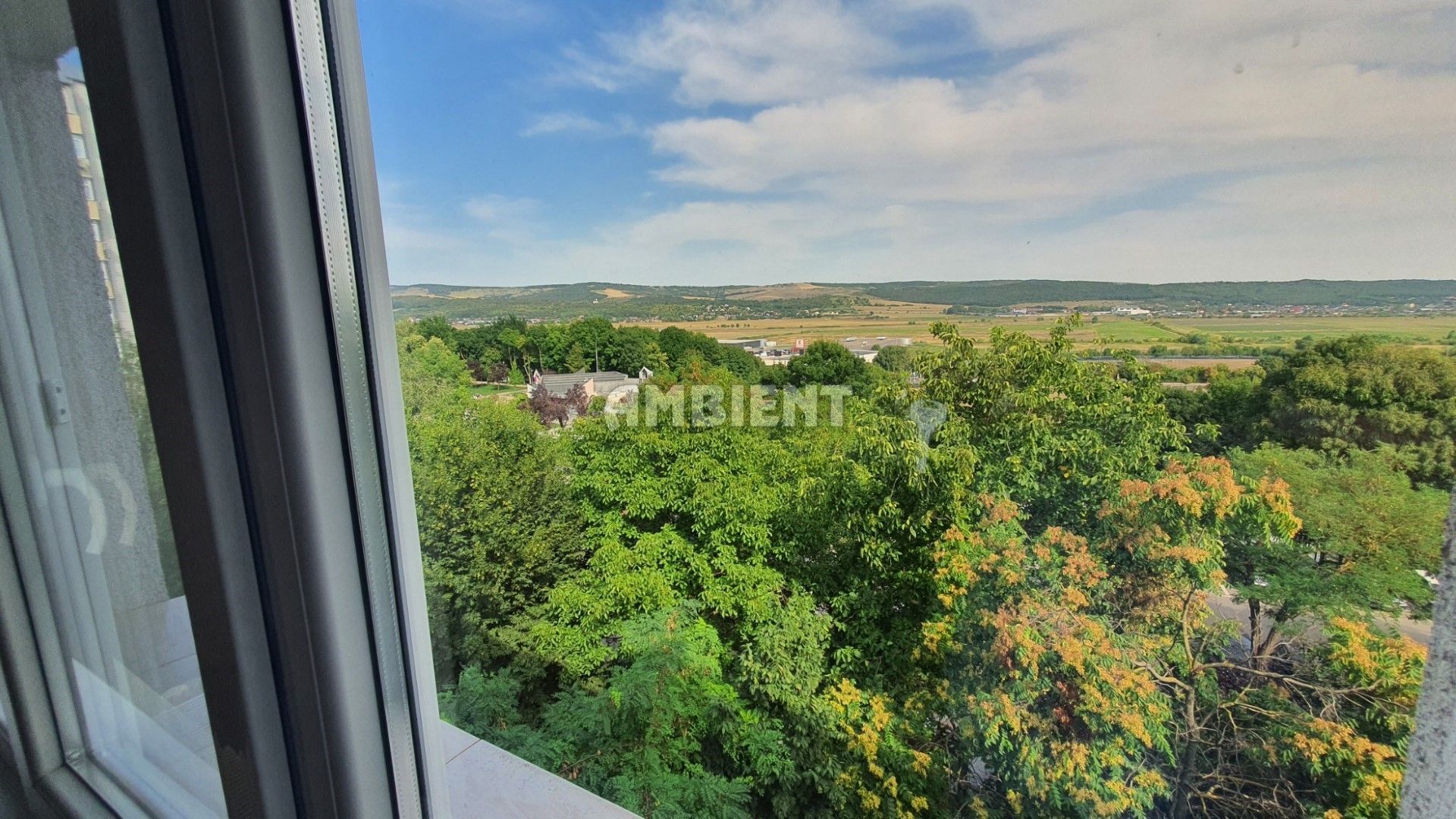 Apartament 3 camere, decomandate, etaj 3, zonă ultracentrală; - Poză 1