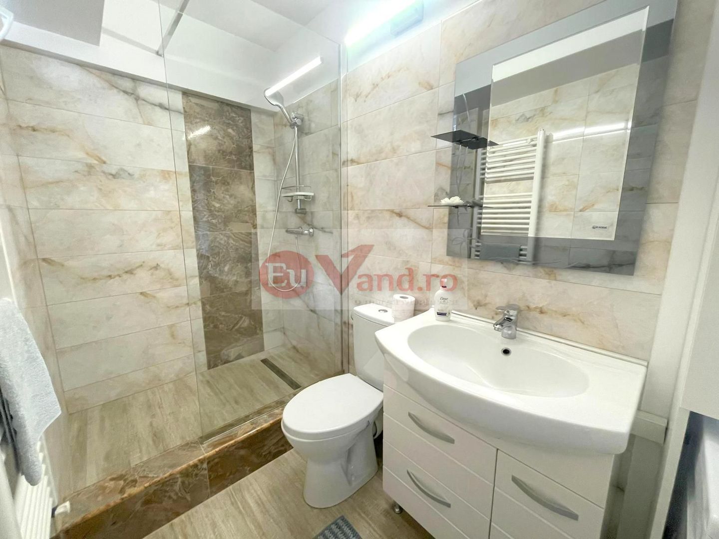 De inchiriat – Apartament cu o camera - Faleza Dunarii - Poză 5