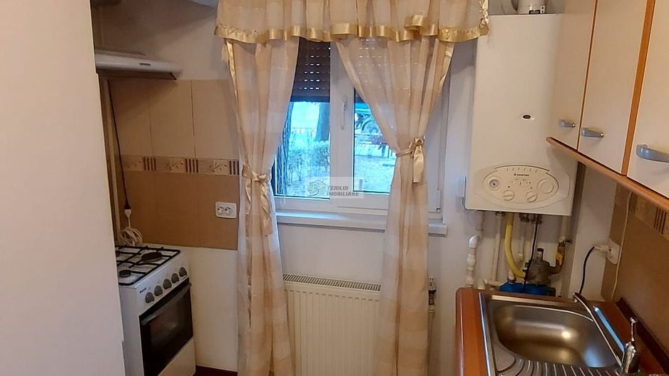 Garsoniera  inchiriat/PARTER/36mp/2 stejari/Focsani - Poză 6